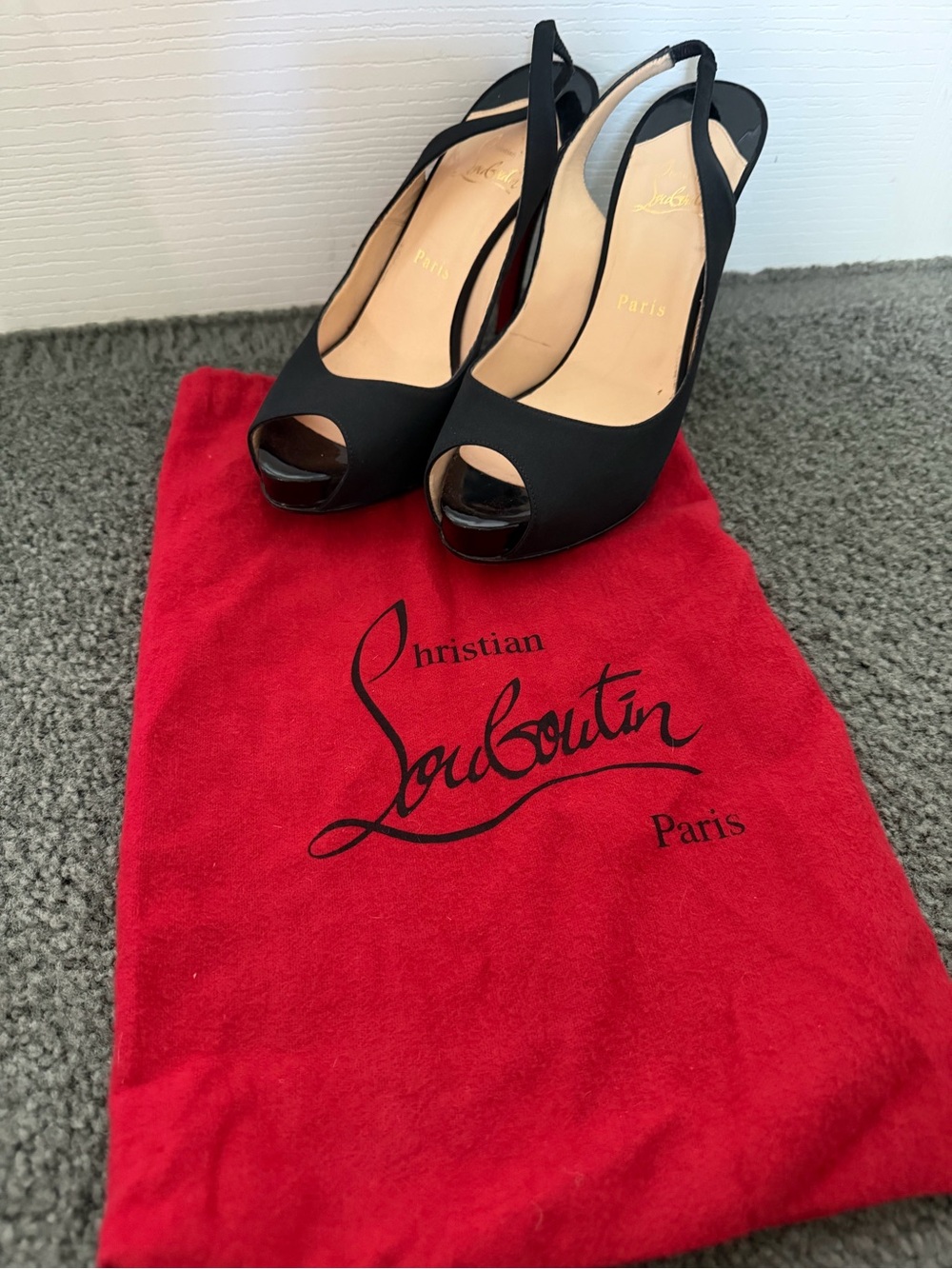 Christian Louboutin Very Prive Peep Toe
Satin Pump